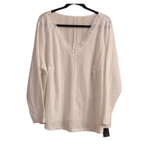 SHEIN FIT+ White Long Sleeve VNeck Lace Eyelet Pullover Top